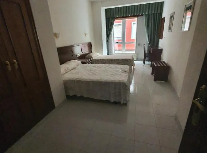 Flor De Loto Hotel Ordes